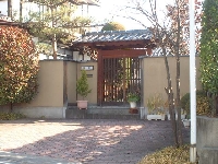 門、外観