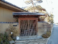 門、外観
