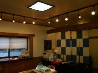 店舗併用住宅の店舗内部